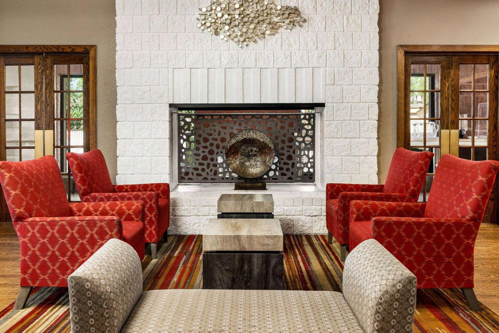 Ramada By Wyndham Albuquerque Airport Hotell Eksteriør bilde